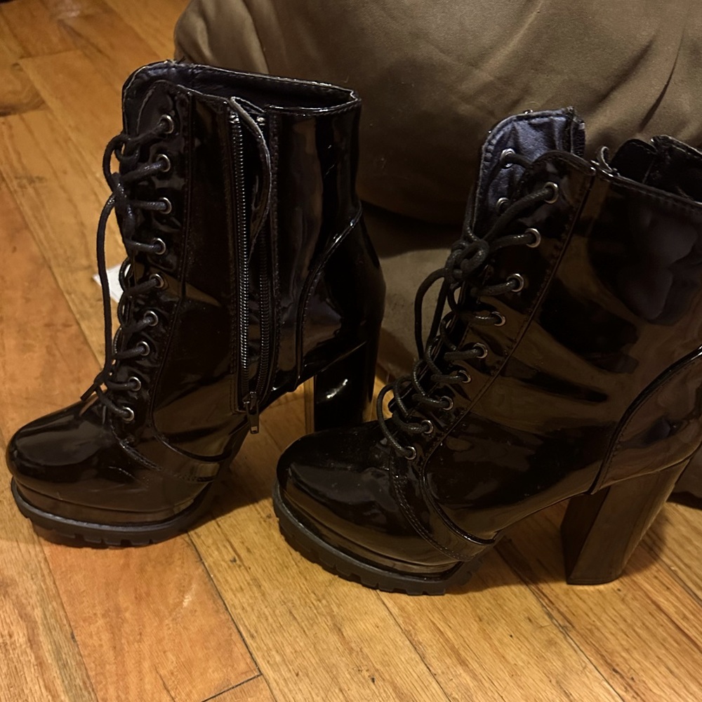 Women’s black heeled ankle boots